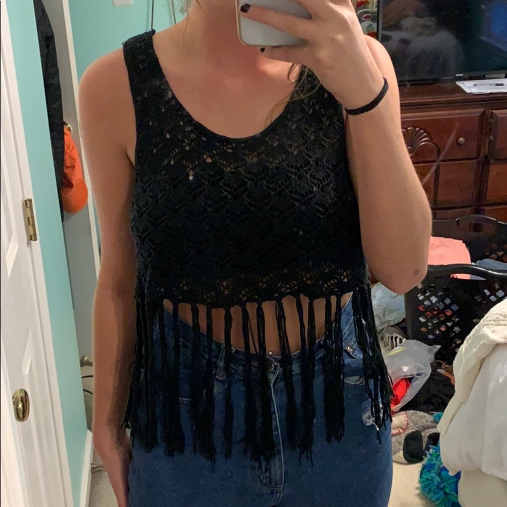 Black crochet top ⚡️3/$15 or 5/$25⚡️